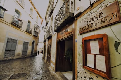 Exterior del restaurante La Clandestina, en Toledo.