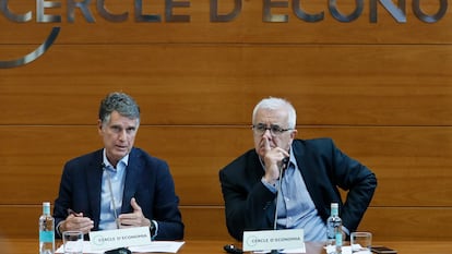 El presidente del Círculo de Economía, Jaume Guardiola, y el director general de la entidad, Miquel Nadal, este jueves en Barcelona.