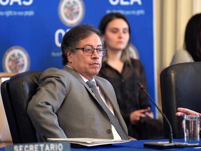 El presidente de Colombia, Gustavo Petro, interviene durante una sesión protocolaria del Consejo Permanente de la OEA, este miércoles, en Washington (EE UU).