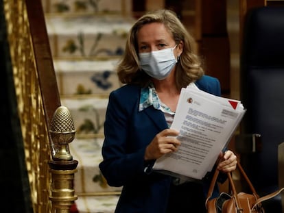 La vicepresidenta económica Nadia Calviño, tras su intervención en la sesión de control de este miércoles.