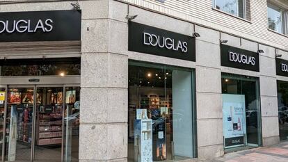 Una tienda de Douglas en Madrid.