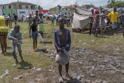 Haití es el país más pobre del continente americano y acumula una serie de tragedias que le impiden salir adelante a pesar del respaldo de la comunidad internacional.