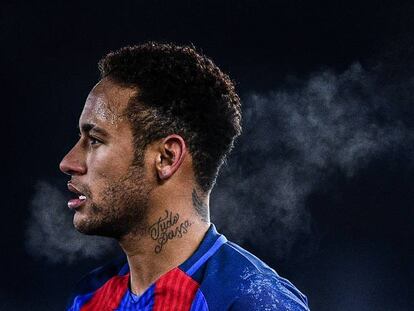 Neymar, en Anoeta durante el partido de Copa entre la Real y el Barcelona.