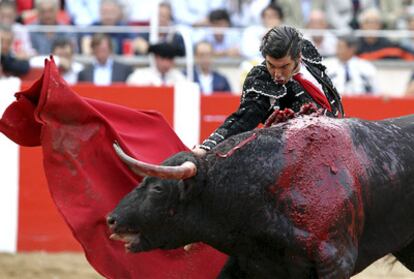 Morante de la Puebla en la Monumental de Barcelona.