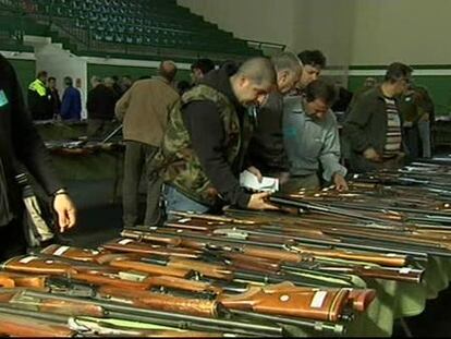 La Guardia Civil subasta más de 16.000 armas
