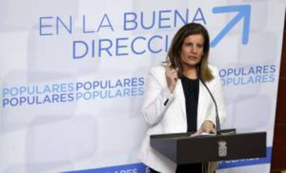 La ministra de Empleo y Seguridad Social, Fátima Bañez, durante su intervención en el foro "Hablemos de Europa".