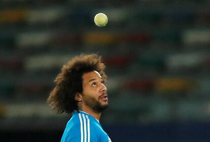 Marcelo, durante la sesión de entrenamiento de este viernes.