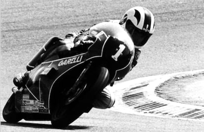 Ángel Nieto, por entonces 11 veces campeón del mundo, ganó el Gran Premio de Motociclismo de 125 cc celebrado en el circuito del Jarama, el 22 de mayo de 1983.