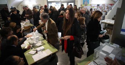 Cues a l'Institut Jaume Balmes de Barcelona.