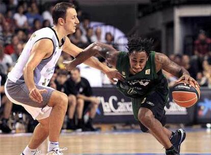 Wright, del Joventut, supera la defensa del ViveMenorca