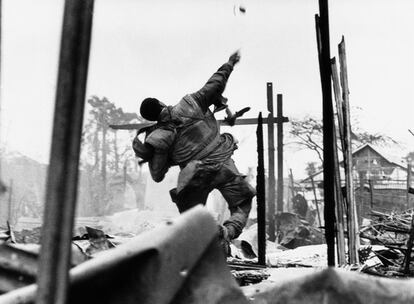 Don McCullin fotografió la ofensiva del Tet, planificada por el Gobierno de Vietnam del Norte en 1968.