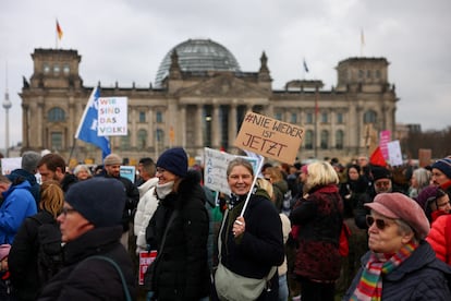 Manifestantes, este domingo por el centro de Berlín. 