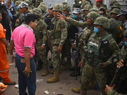 Una protesta en Veracruz en abril por la explosión con víctimas de una planta petroquímica.