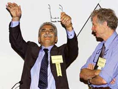 Severino Antinori saluda a los miembros de la Academia de Ciencias de EE UU el pasado martes.