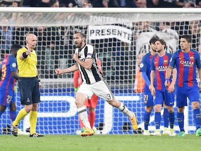 Chiellini celebra su gol ante el Bar&ccedil;a.