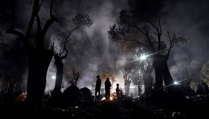 Refugiados en el campo de Moria, en Lesbos, el 9 de noviembre de 2015.