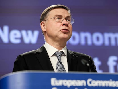 El vicepresidente de la Comisión Europea, Valdis Dombrovskis, durante una intervención en Bruselas.