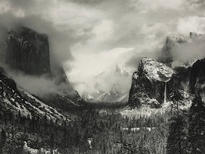 <i>Clearing winter storm, Yosemite National Park</i> (1938), de Ansel Adams.