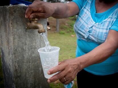 Agua potable en Bella Vista, Las Lomas, pronvincia de Cocle (Panam&aacute;). 