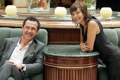 Eva Hache y Jorge Valdano, en Madrid.