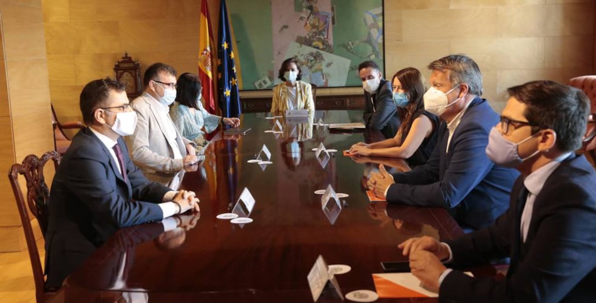 El PSOE acerca posiciones con Ciudadanos para aprobar los Presupuestos ...