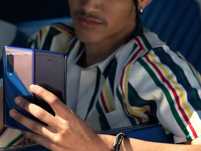 Samsung Galaxy Fold es oficial, así es el primer móvil de pantalla flexible