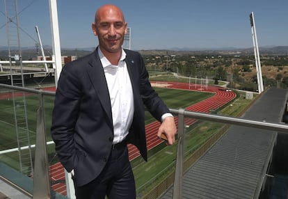 Luis Rubiales, presidente de la Real Federación Española de Fútbol, en la sede de la Ciudad del Fútbol de Las Rozas.