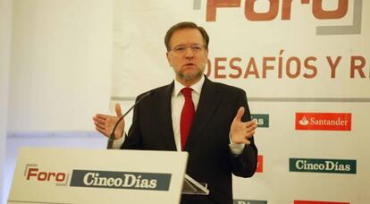 Marcelino Iglesias, presidente de Aragón, en el Foro Cinco Días