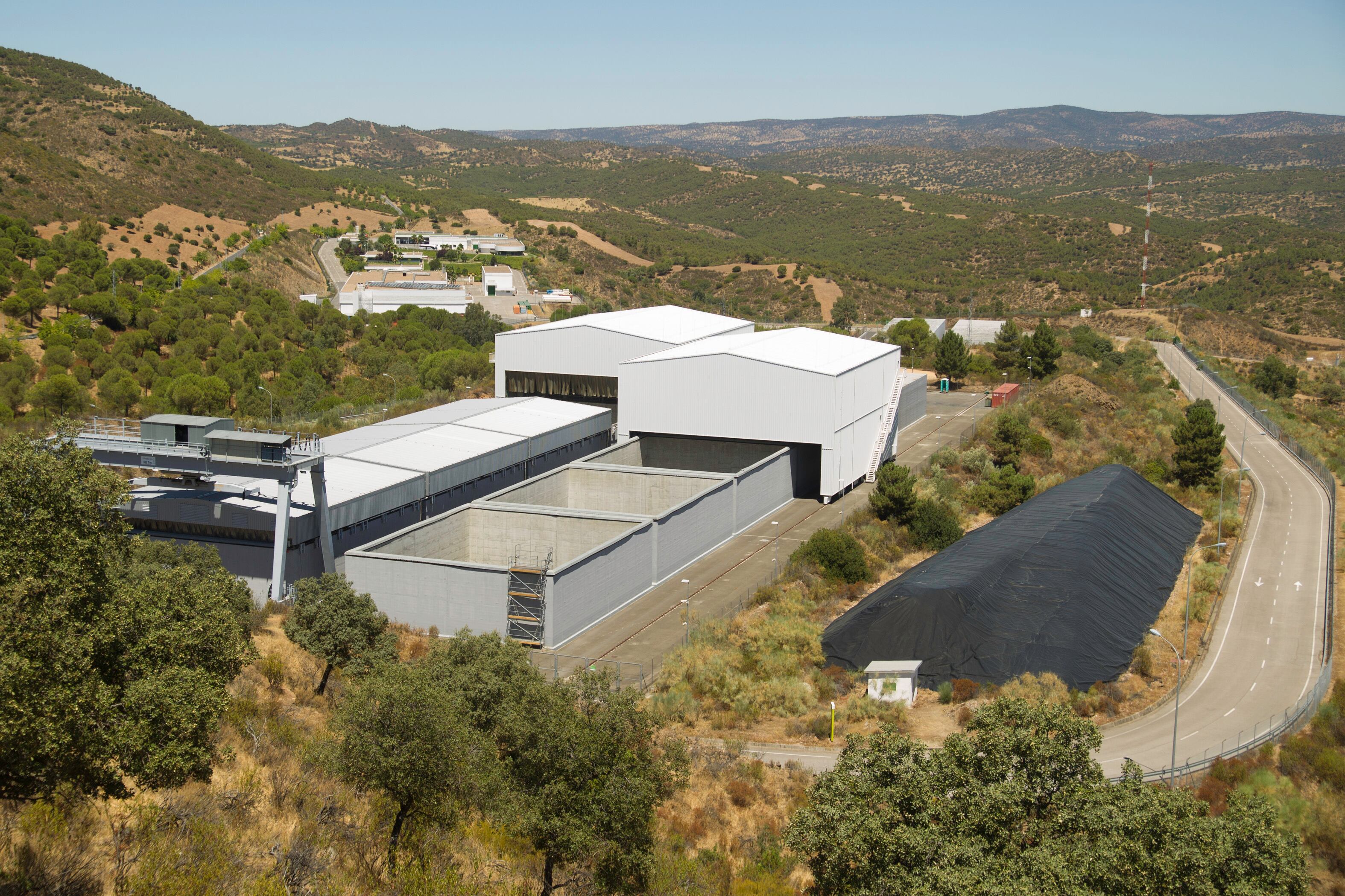 Instalaciones del almacén de residuos radiactivos de El Cabril, en Hornachuelos (Córdoba). 