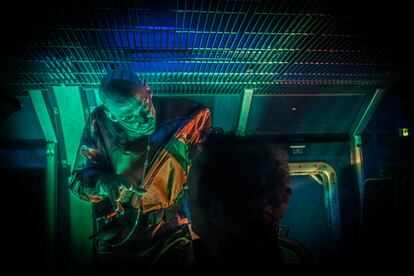 Landscape picture – Alien actor mind controlling human