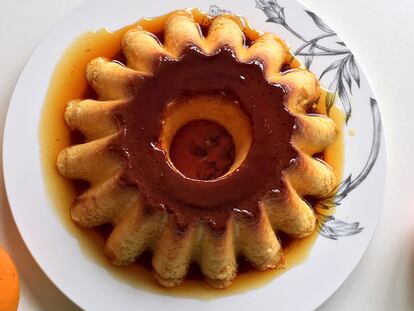 Cuando no se te estropicia el flan al volcarlo y montas una fiesta.