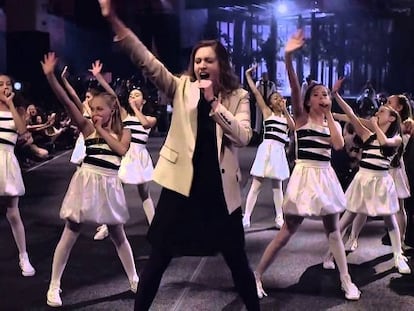 Greta Gerwig desmelenándose con Arcade Fire. / SHORTSHOT