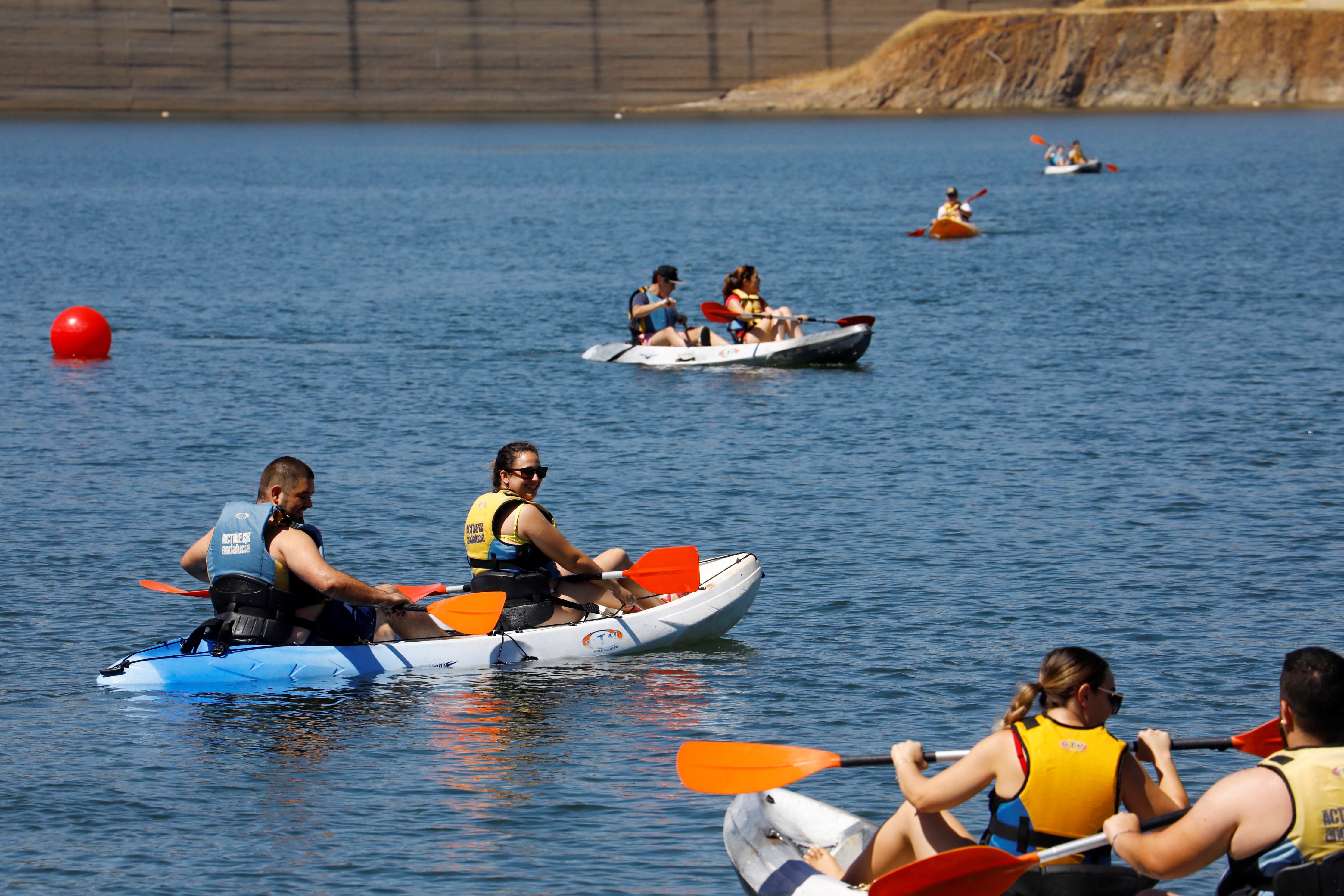 Playas de interior en Andalucía y Extremadura para refrescarse entre pinos y fauna 