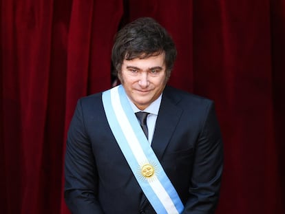 Javier Milei después de prestar juramento como próximo presidente de Argentina, en el Congreso Nacional de Buenos Aires.