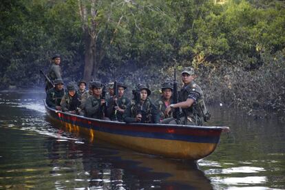 Un grupo de las FARC en la jungla de Putumayo, Colombia.