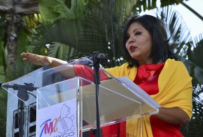 Gisela Mota, alcaldesa del municipio de Temixco, durante la ceremonia de toma de poder este 1 de enero de 2016.