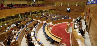 Los diputados del Parlamento, en un pleno del pasado mes de agosto.