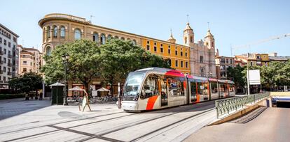 Zaragoza (junto con Guadalajara) es la capital de provincia en la que más desciende el valor catastral: un 7% menos.