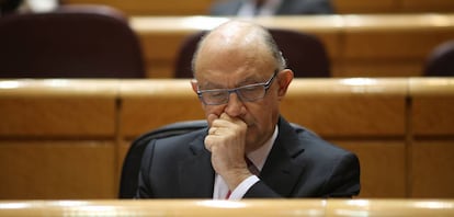 Cristóbal Montoro, ministro de Hacienda