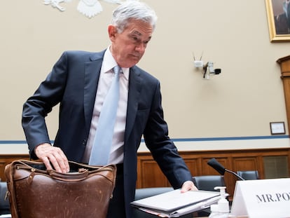 El director de la Reserva Federal, Jerome Powell, tras una comparecencia en el Congreso en junio pasado.