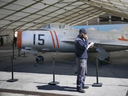 Un avi&oacute; de la Guerra de Corea, al Sal&oacute;.