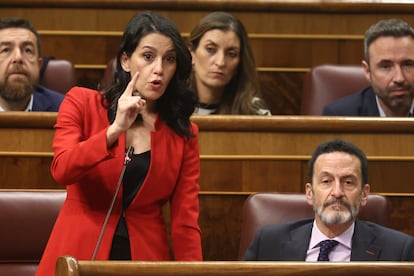 Arrimadas, en el Congreso, en la sesión de control del miércoles.