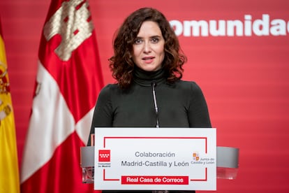 La presidenta de la Comunidad de Madrid, Isabel Díaz Ayuso, a 25 de noviembre de 2022, en Madrid (España).