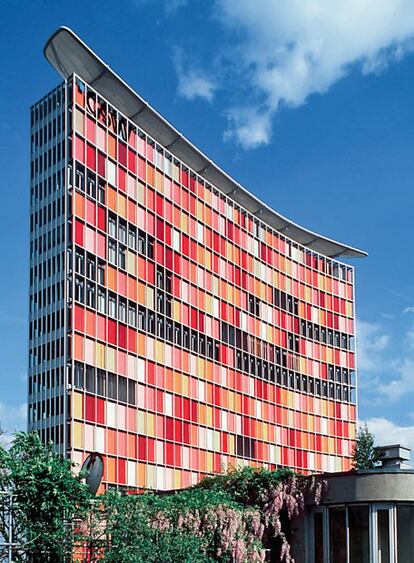 La torre GSW es un edificio sostenible situado en Kreuzberg.