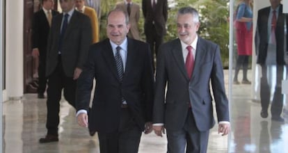 Los expresidentes de la Junta, Manuel Chaves y Jos&eacute; Antonio Gri&ntilde;&aacute;n. 