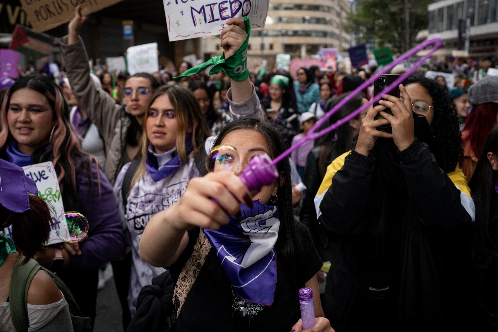 8M: La marcha por el 8M en Colombia, en imágenes | Fotos | EL PAÍS ...
