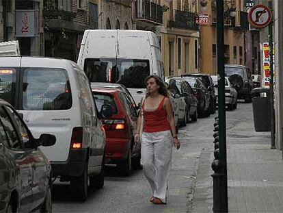 Embotellamiento de tráfico en la céntrica calle de Quart, en Valencia.