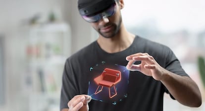 Microsoft HoloLens 2