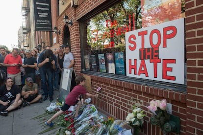 Homenagem às vítimas do massacre em Orlando.