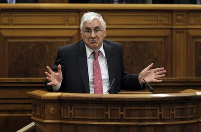José María Barreda, expresidente de Castilla-La Mancha, en un pleno de las Cortes en 2010.